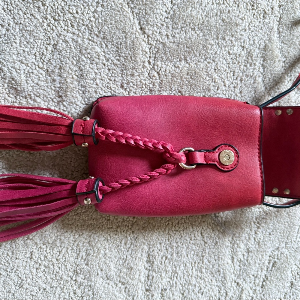 Red purse - Picture 3 of 4